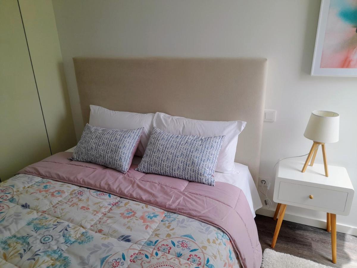 Light Blue Apartment Авейру Екстер'єр фото